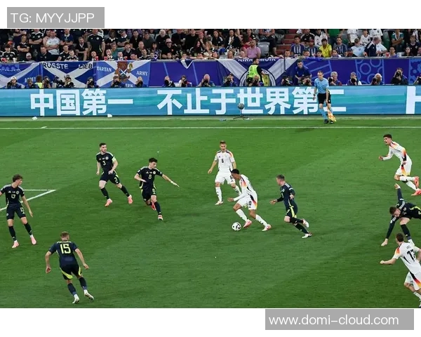 加克波的崛起之路：从青年才俊到足球世界的璀璨明星