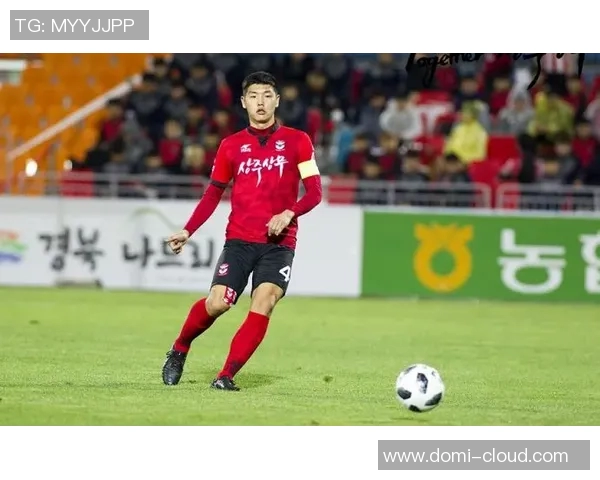 贾诚：在现代社会中如何平衡个人理想与现实压力的探索之旅