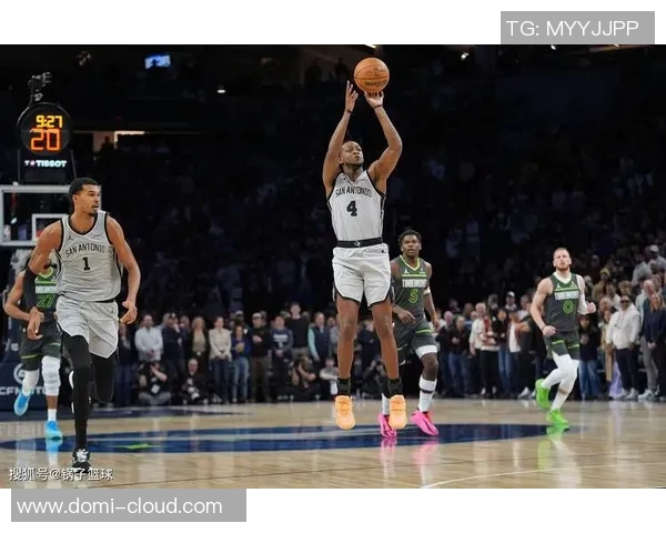 马刺与森林狼激战正酣CCTV全程直播精彩瞬间回顾